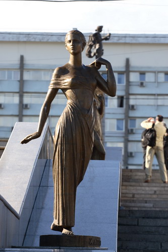 http://www.press-line.ru/images/sculpture_gallery/Reki_Sibiry/hatanga.jpg