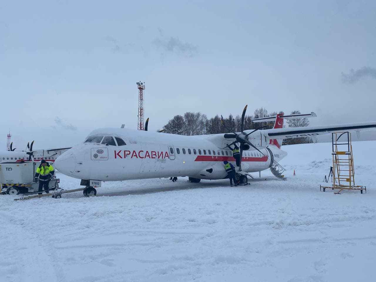 Атр-72 красавиа байкит. Atr-72-500 красавиа. Красавиа atr. Красавиа atr. Атр-72 красавиа байкит.