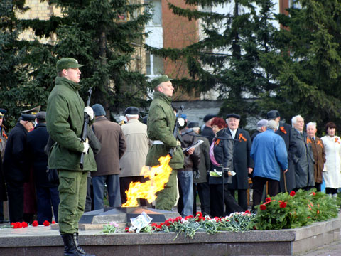 Митинг на Красной площади в Красноярске
