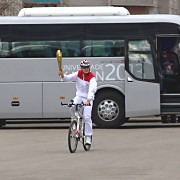 Огонь Универсиады-2013 в Красноярске впервые вез велосипедист